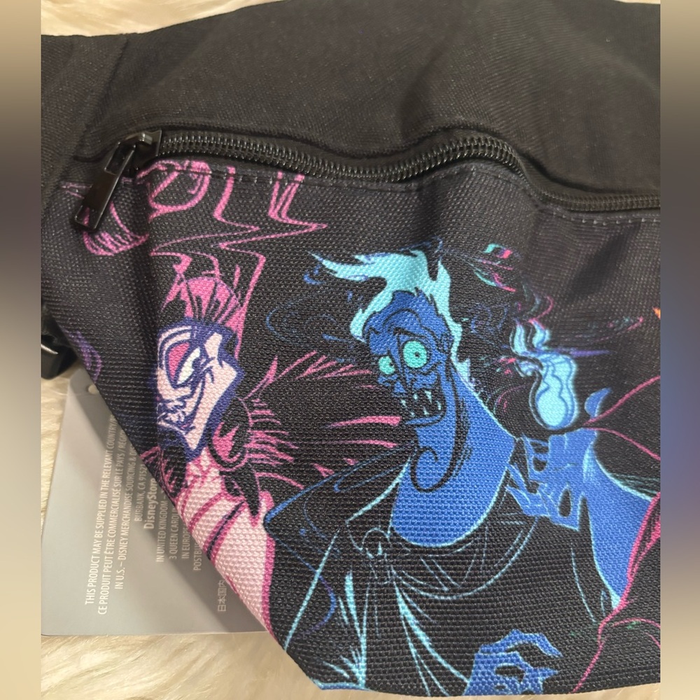 Disney Belt Bag - Colorful Disney
Villains Fanny Pack/Crossbody Bag - Picture 8 of 13